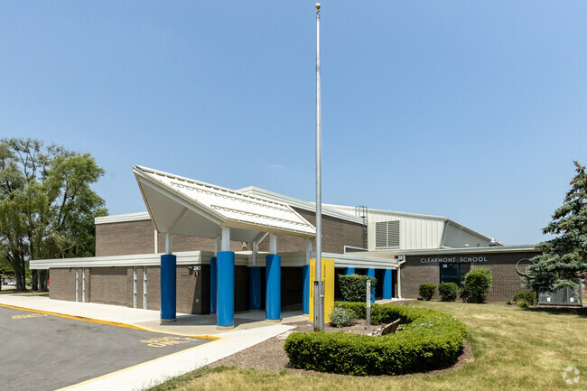 Clearmont Elementary School is part of School District 59.