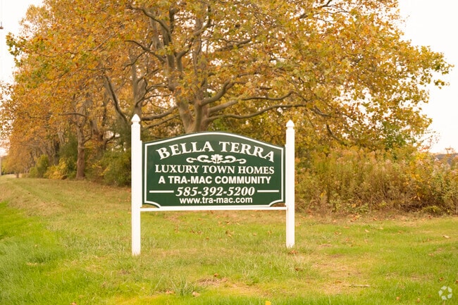Bella Terra Place, Webster, NY 14580 - photo 3