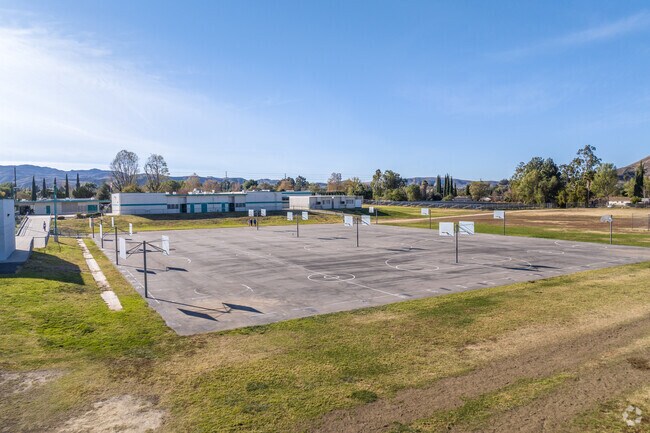 Sinaloa Middle School has many basketball courts.