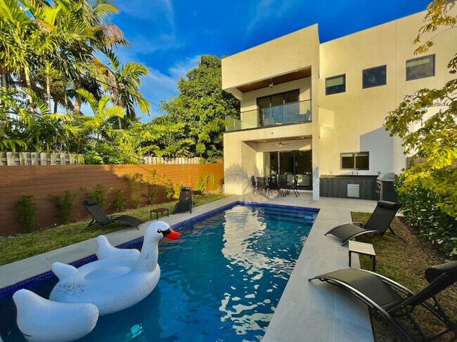 648 NE 16th Terrace unit ID1369641P, Fort Lauderdale, FL 33304 - photo 4