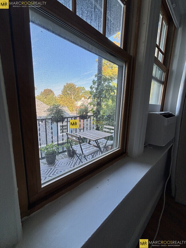 52 Strathmore Rd, Brighton, MA 02135 - photo 3