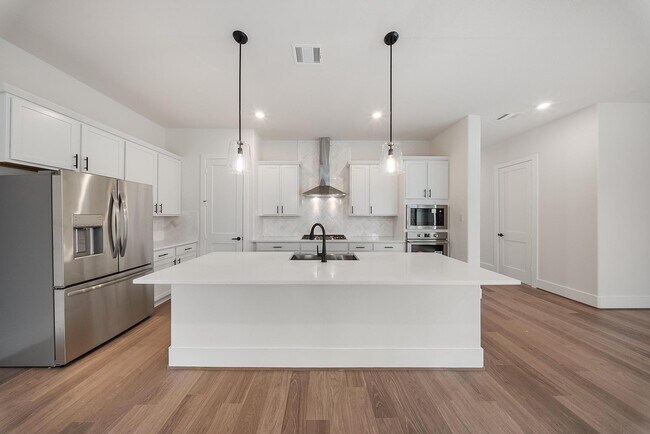 14012 Vista Reserve Place, Houston, TX 77079 - photo 6