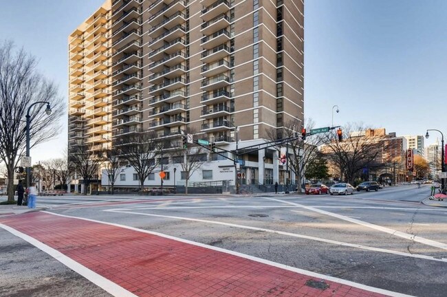 The Windsor Over Peachtree unit 1007, Atlanta, GA 30308 - photo 7