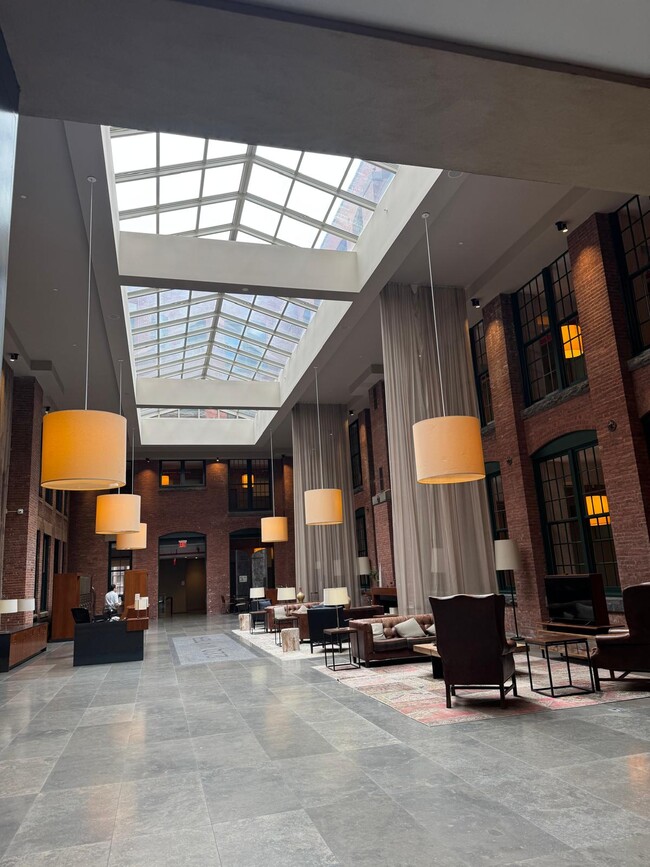 25 Washington St unit 332, Brooklyn, NY 11201 - photo 2