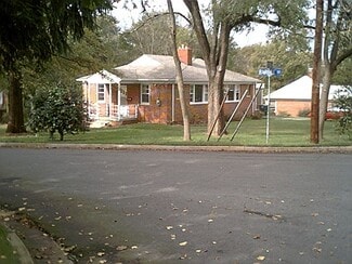 6527 Ivy Hill Dr, McLean, VA 22101