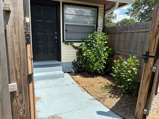 3950 SE 19th Ave Unit C, Ocala, FL 34480
