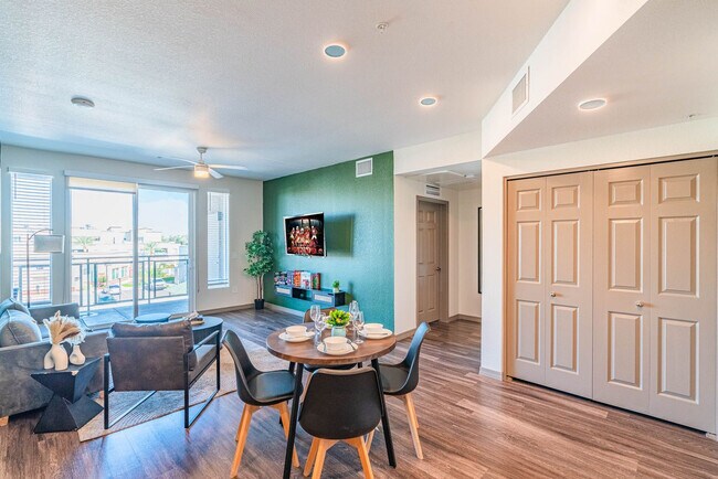 9600 W Georgia Ave unit ID1369234P, Glendale, AZ 85305 - photo 6