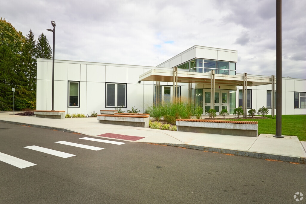 Main entrance to Karl W Saile Bear Road Elementary School.