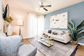 45086 Voyage Path, California, MD 20619