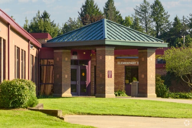 East Rochester Elementary School is a part of the East Rochester Union Free School District.