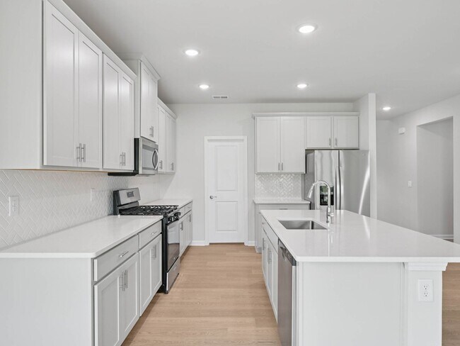 1205 Whitespire Way, Zebulon, NC 27597 - photo 5