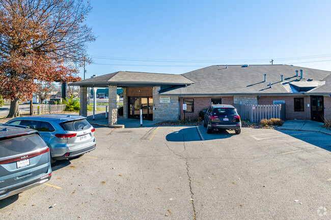Oakstone Community School is located in Northern Woods, Columbus Ohio.