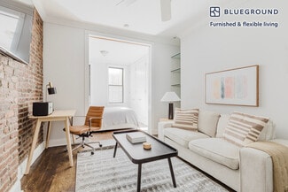 118 Christopher St Unit FL2-ID1761, New York, NY 10014