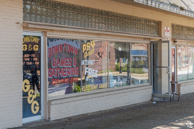 Small local businesses line the streets of the Albany Historic District.