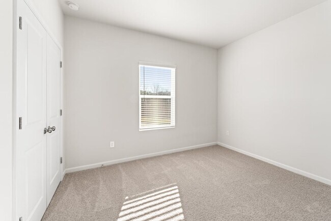 731 Hedwig Dr, McDonough, GA 30252 - photo 2