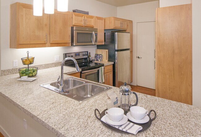 Eddyline at Bridgeport, Tigard, OR 97224 - photo 5