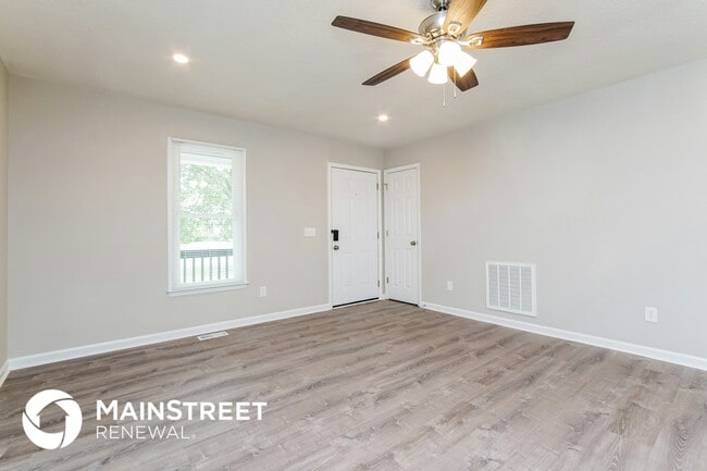 206 Scotts Creek Run, Angier, NC 27501 - photo 4