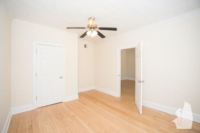 5208 N Leavitt St unit 2204-1, Chicago, IL 60625 - photo 5