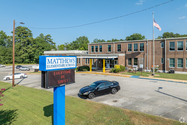 Matthews Elementary School encourages a positive classroom environment.