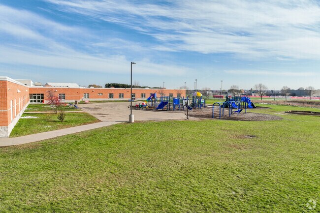 Somerset Elementary has an overall B+ grade on Niche.
