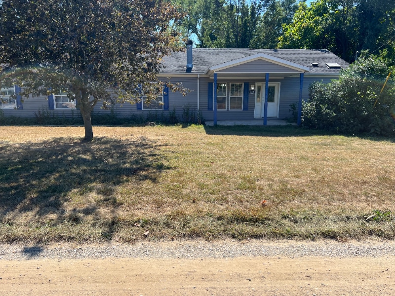 420 Decker St, Niles, MI 49120 - photo 1