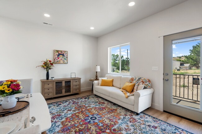 Jasper Loop, Pocatello, ID 83204 - photo 6