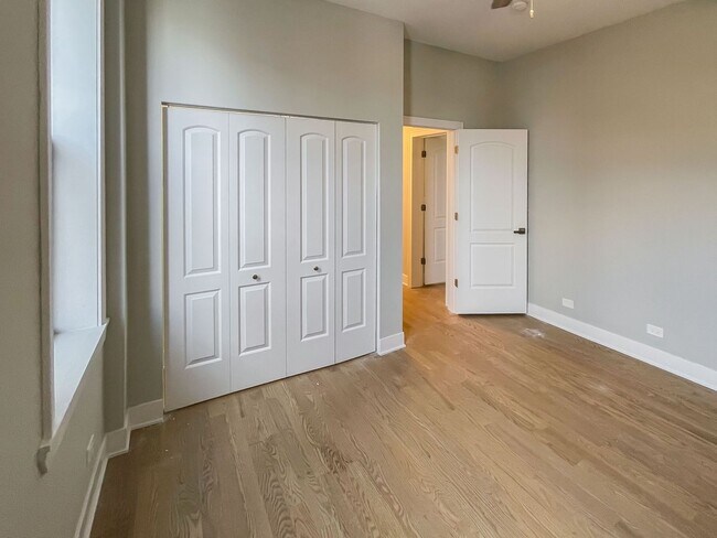 2922 W Logan Blvd unit 2E, Chicago, IL 60647 - photo 6