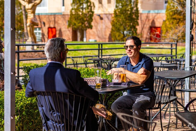 Grab a beer and an appetizer at Capital Ale House in Innsbrook.