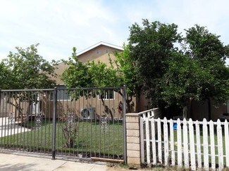 14233 Tiara St Unit 2, Los Angeles, CA 91401