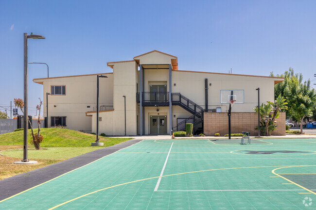 Students can enjoy sports in the large outdoor area of View Park High in Hyde Park, CA.