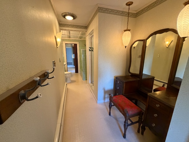 529 Park Ave unit 1, Woonsocket, RI 02895 - photo 5