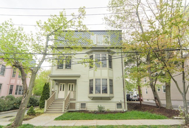 53 Winslow Rd unit A, Brookline, MA 02446 - photo 4