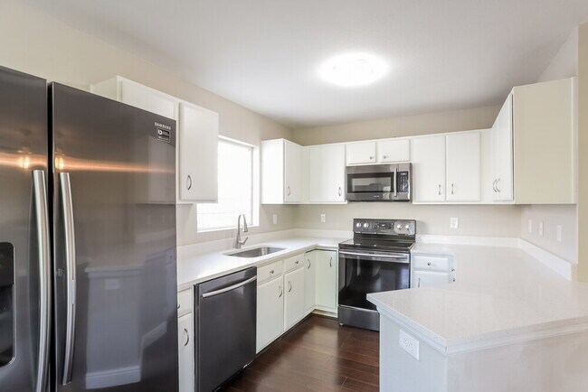 18653 E 42nd Place, Denver, CO 80249 - photo 6