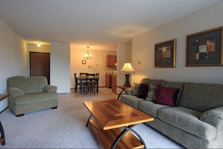 4420 N 7th St, Lincoln, NE 68521