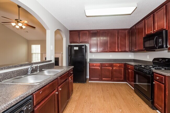 656 Penstock Path, Hampton, GA 30228 - photo 7