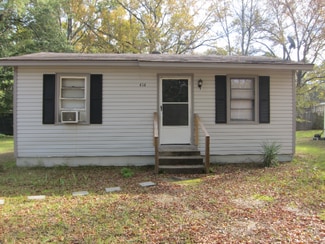 414 Trinity St, White Oak, TX 75693