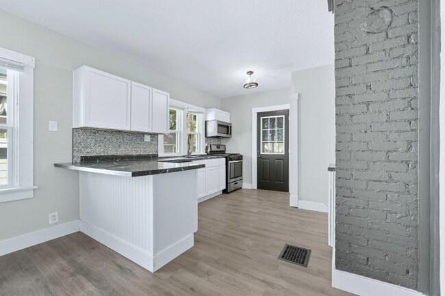 4321 Tacoma Ave, Fort Wayne, IN 46807 - photo 5