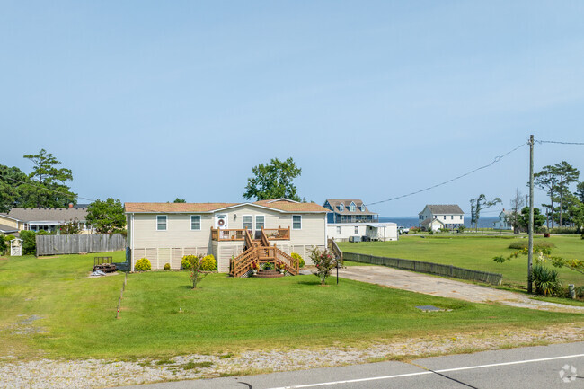 A variety of homes to fit many budgets exist in Manns Harbor.