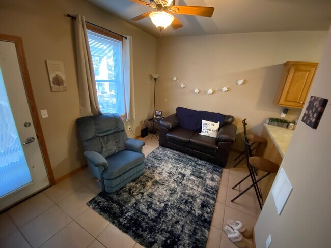 1209 Bertrand St unit 4, Manhattan, KS 66502 - photo 4