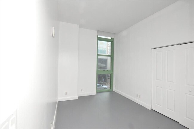 101 E Flagler St unit 201, Miami, FL 33131 - photo 7