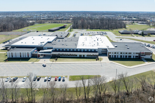 Stonybrook Middle School has educated many students.