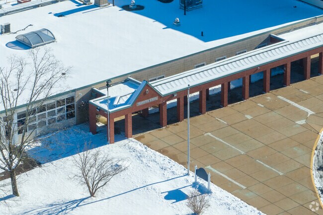 Frederick Brewster School has 22 full time students.
