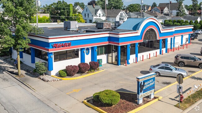 Pegasus is one of many delicious restaurants in Fair Park.