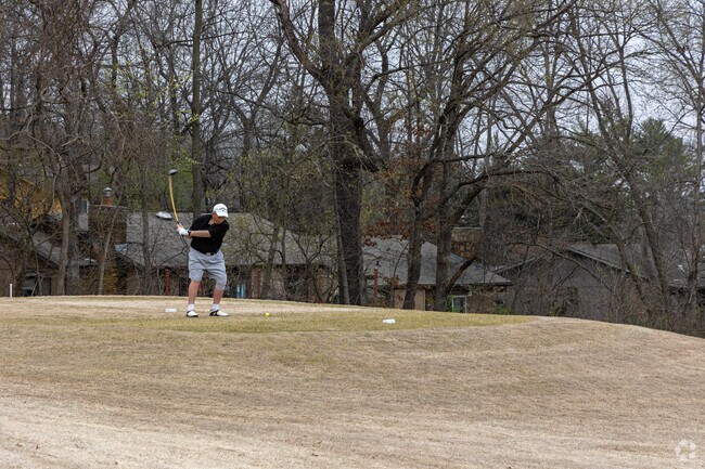 Bella Vista is well known for its numerous golf courses.