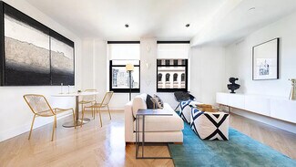 358 W 48th St, New York, NY 10036