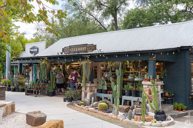 Ceremony Botanical Studio fulfills every flora and fauna desire with expert care.