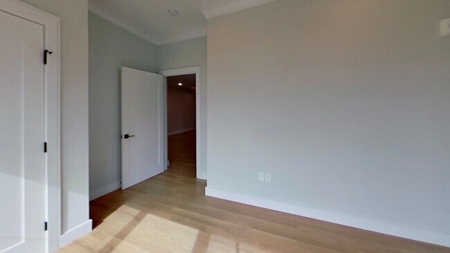 104 Warren St unit 4, Brighton, MA 02135 - photo 6