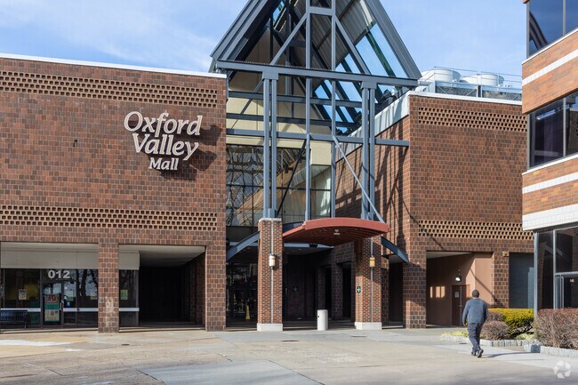 Many residents from the Appletree Hill neighborhood like to shop at Oxford Valley Mall.