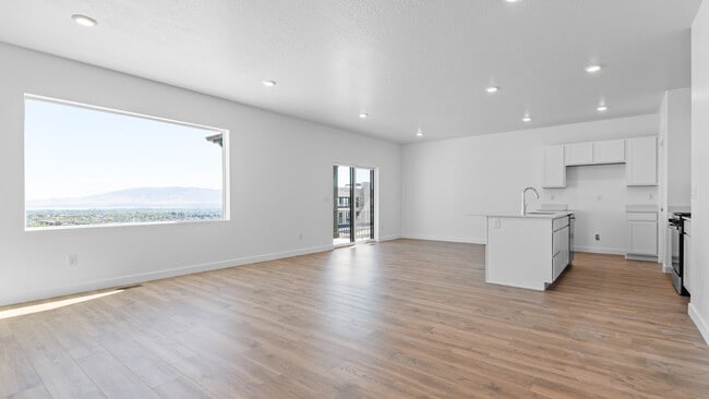 233 E Levengrove Dr, Lehi, UT 84048 - photo 7