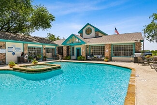 4900 Joe Ramsey Blvd E, Greenville, TX 75401